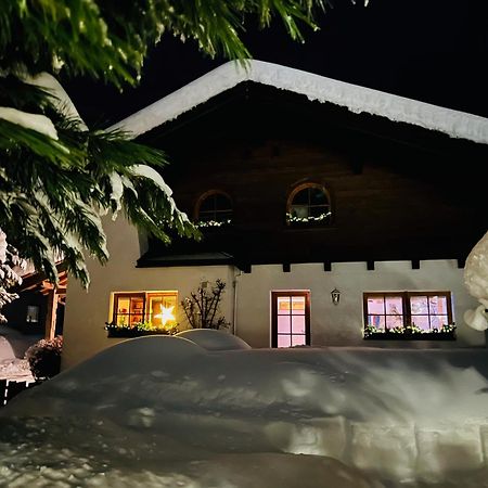 Bergblick-Pettneu Apartment Pettneu am Arlberg Exterior photo